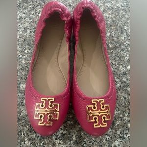 NWOT Tory Burch Melinda Hot Pink Leather Flat 8.5